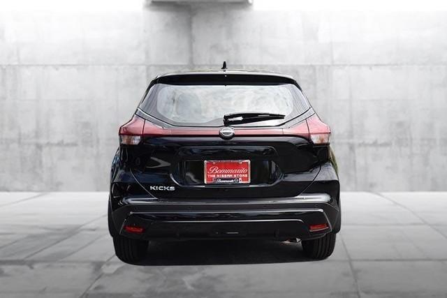 new 2025 Nissan Kicks Play car, priced at $21,750