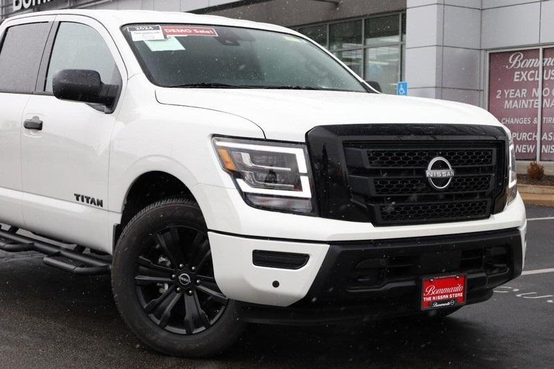 new 2024 Nissan Titan car, priced at $49,440