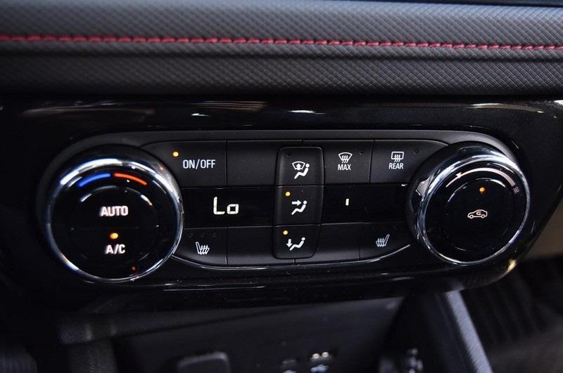 used 2025 Chevrolet TrailBlazer car, priced at $27,998