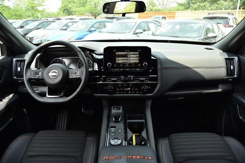 new 2025 Nissan Pathfinder car, priced at $42,345