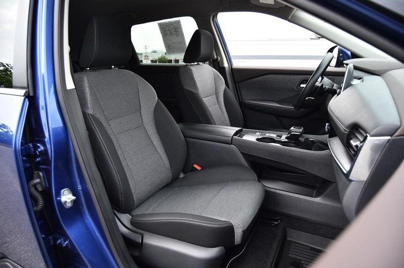 used 2022 Nissan Rogue car, priced at $24,288