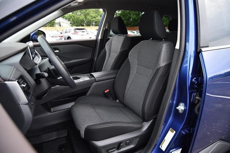 used 2022 Nissan Rogue car, priced at $24,288