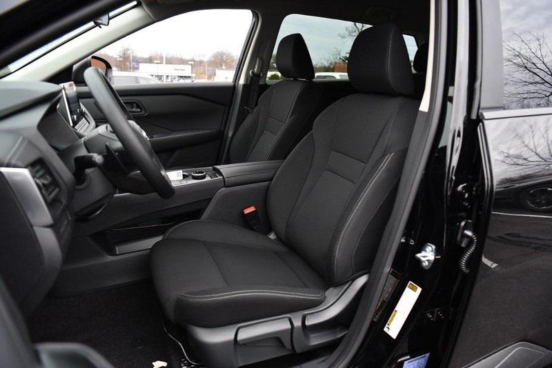 new 2025 Nissan Rogue car, priced at $30,425
