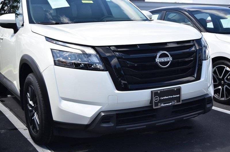 used 2023 Nissan Pathfinder car, priced at $30,999