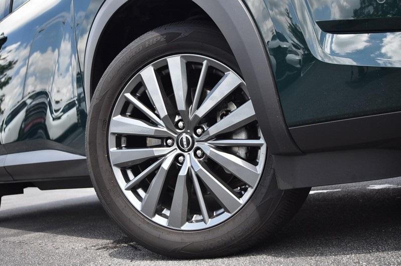 used 2024 Nissan Pathfinder car, priced at $39,288