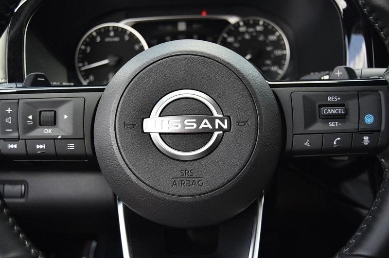 used 2024 Nissan Pathfinder car, priced at $39,288