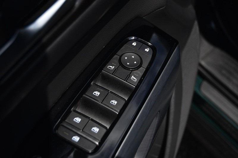 used 2024 Nissan Pathfinder car, priced at $39,288