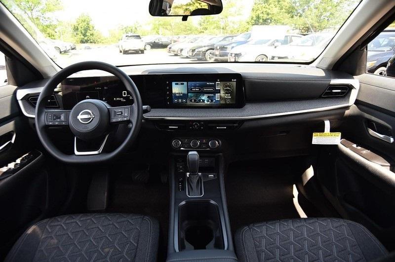new 2025 Nissan Kicks car, priced at $25,180