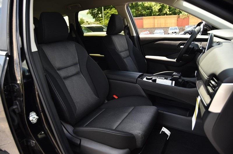 new 2025 Nissan Rogue car, priced at $31,909