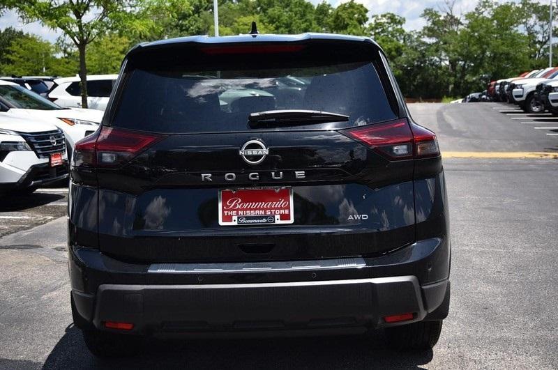 new 2025 Nissan Rogue car, priced at $31,909