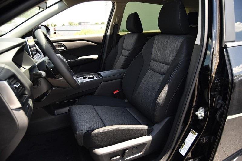 new 2025 Nissan Rogue car, priced at $31,909