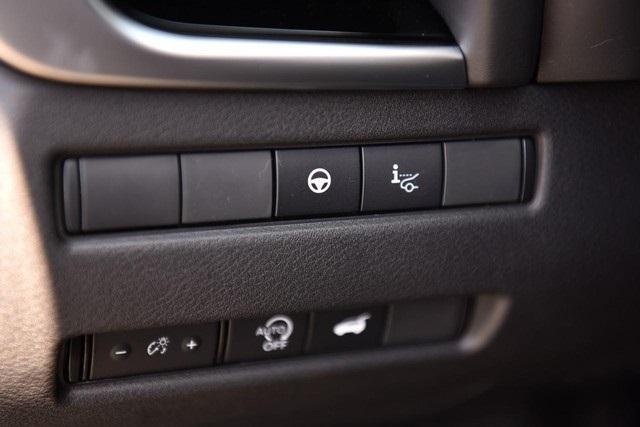 new 2025 Nissan Rogue car, priced at $39,250