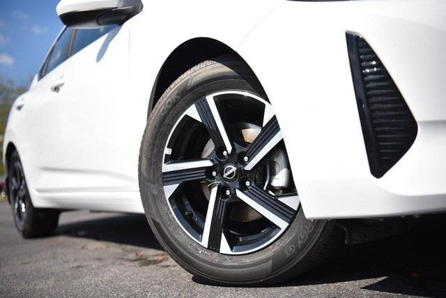 new 2025 Nissan Sentra car, priced at $24,295