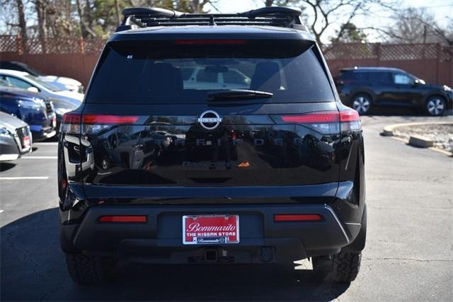 new 2024 Nissan Pathfinder car, priced at $42,380