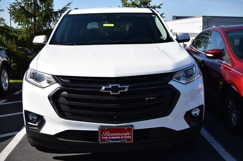 used 2021 Chevrolet Traverse car, priced at $27,299