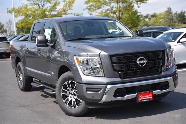 new 2024 Nissan Titan car, priced at $46,889