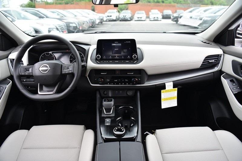 new 2025 Nissan Rogue car