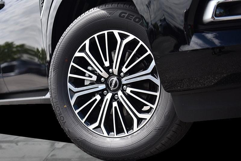 new 2025 Nissan Armada car, priced at $78,880