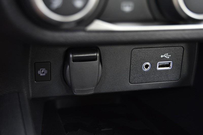 new 2025 Nissan Versa car, priced at $19,850