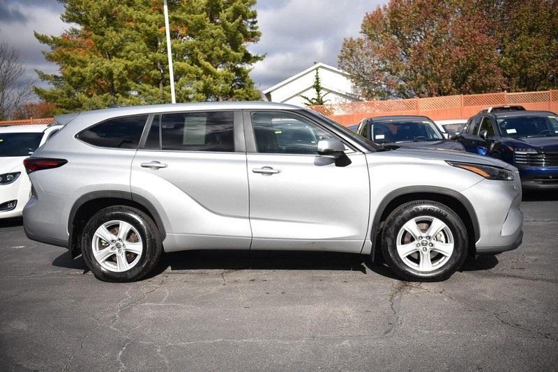 used 2024 Toyota Highlander car, priced at $38,280