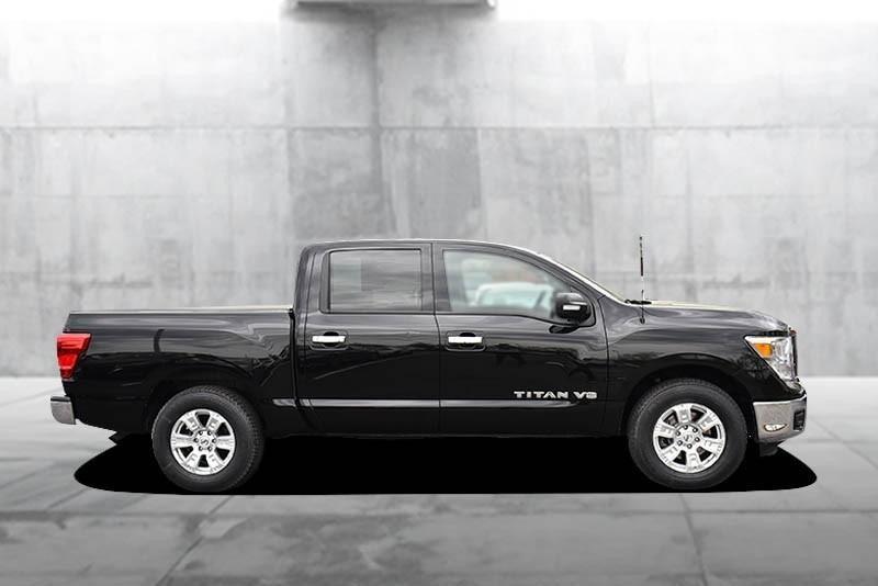 used 2018 Nissan Titan car, priced at $25,266