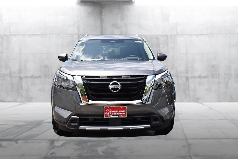 new 2025 Nissan Pathfinder car, priced at $49,165