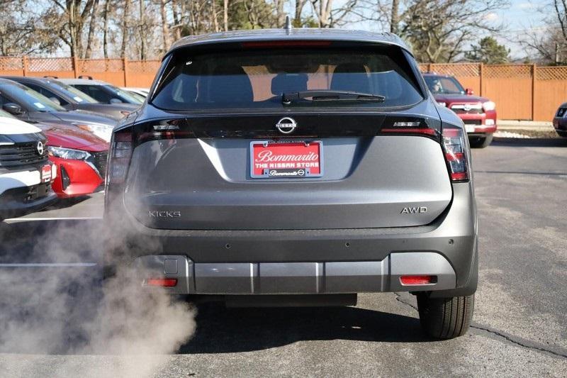 new 2025 Nissan Kicks car, priced at $24,657