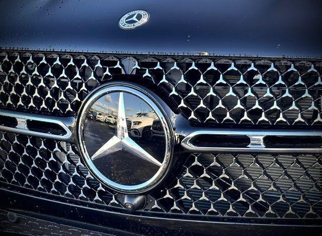 new 2026 Mercedes-Benz GLE 350 car, priced at $81,025