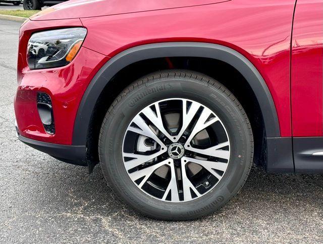 new 2026 Mercedes-Benz GLB 250 car, priced at $53,565