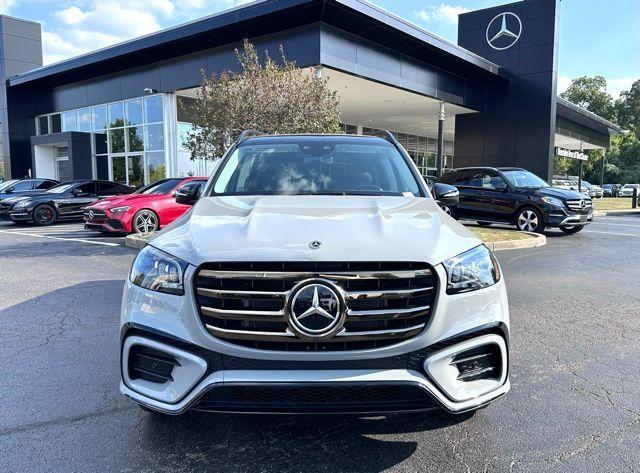 new 2026 Mercedes-Benz GLS 450 car, priced at $103,190