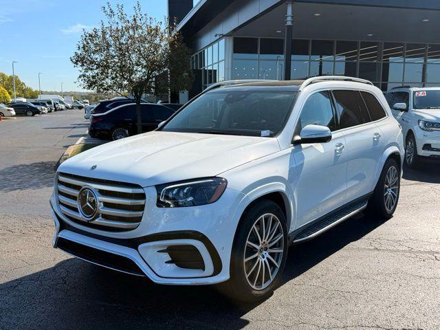 new 2026 Mercedes-Benz GLS 450 car, priced at $105,565