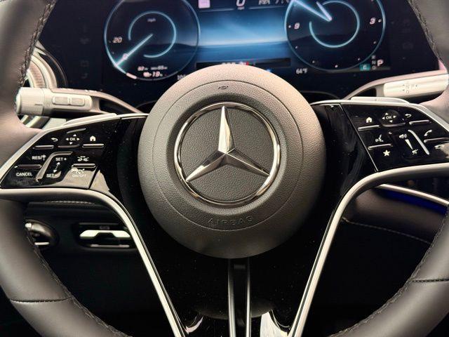 new 2026 Mercedes-Benz EQS 400 car, priced at $102,015