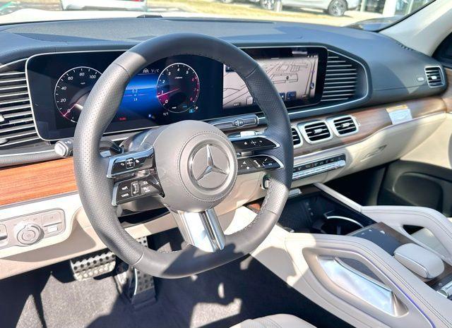 new 2026 Mercedes-Benz GLS 580 car, priced at $121,285
