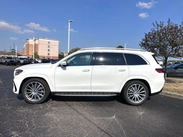 new 2026 Mercedes-Benz GLS 580 car, priced at $121,285
