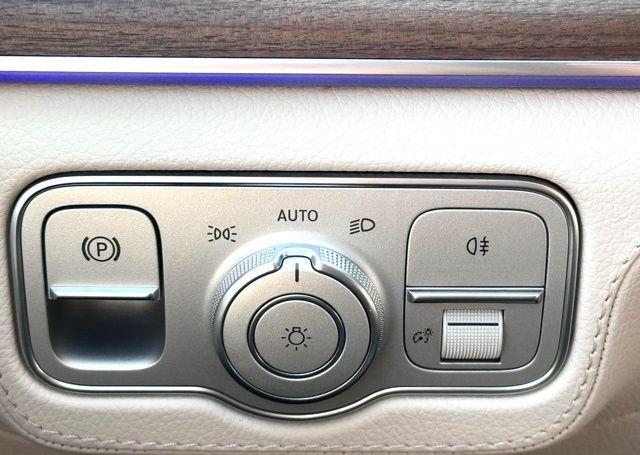 new 2026 Mercedes-Benz GLS 580 car, priced at $121,285