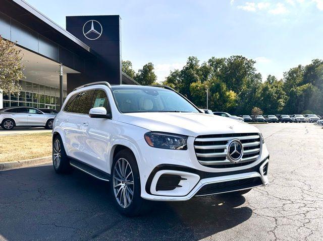 new 2026 Mercedes-Benz GLS 580 car, priced at $121,285
