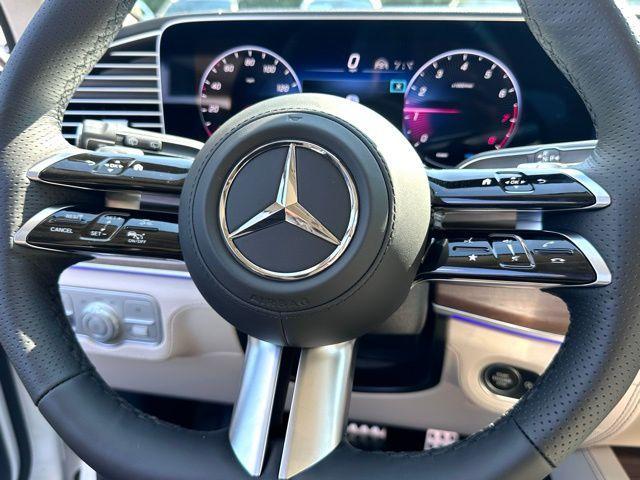 new 2026 Mercedes-Benz GLS 580 car, priced at $121,285