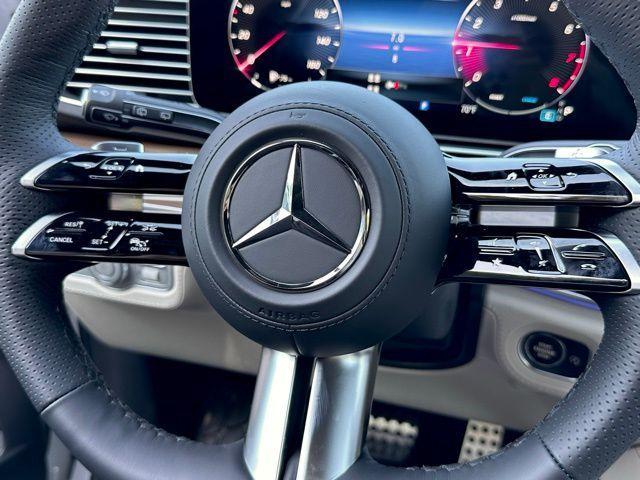 new 2026 Mercedes-Benz GLS 580 car, priced at $125,450