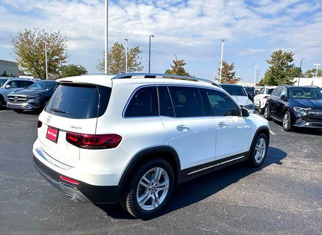 used 2021 Mercedes-Benz GLB 250 car, priced at $23,987