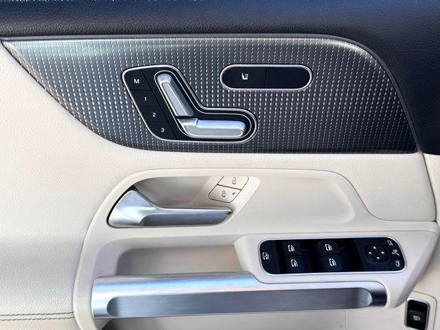used 2021 Mercedes-Benz GLB 250 car, priced at $25,477