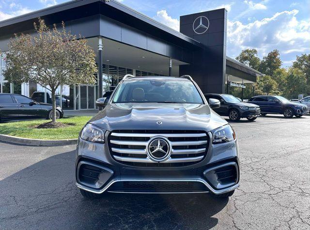 new 2026 Mercedes-Benz GLS 450 car, priced at $100,370