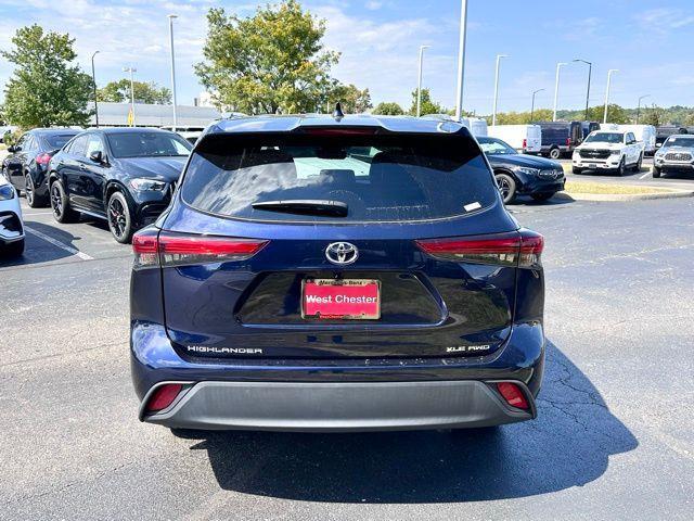 used 2022 Toyota Highlander car, priced at $33,231