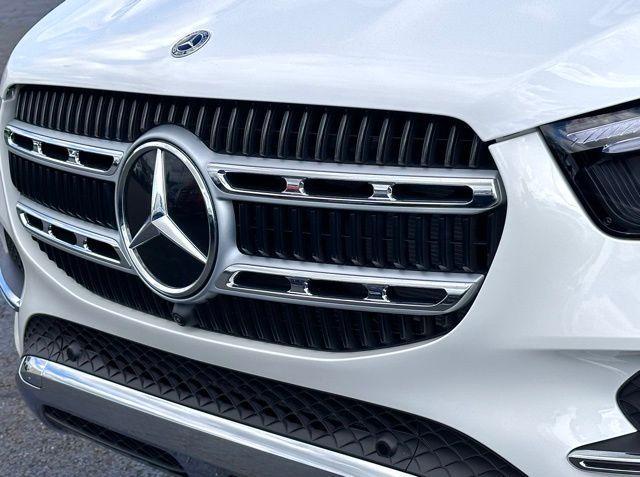 new 2026 Mercedes-Benz GLE 350 car, priced at $67,845
