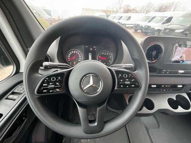 new 2024 Mercedes-Benz Sprinter 2500 car