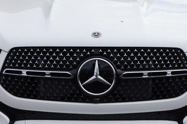 new 2026 Mercedes-Benz GLE 450 car