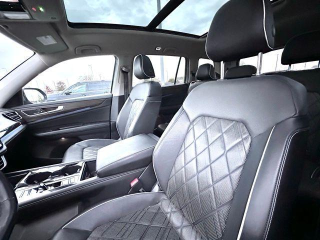 used 2024 Volkswagen Atlas car, priced at $39,605