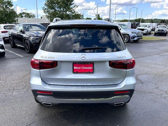 new 2026 Mercedes-Benz GLB 250 car, priced at $53,415