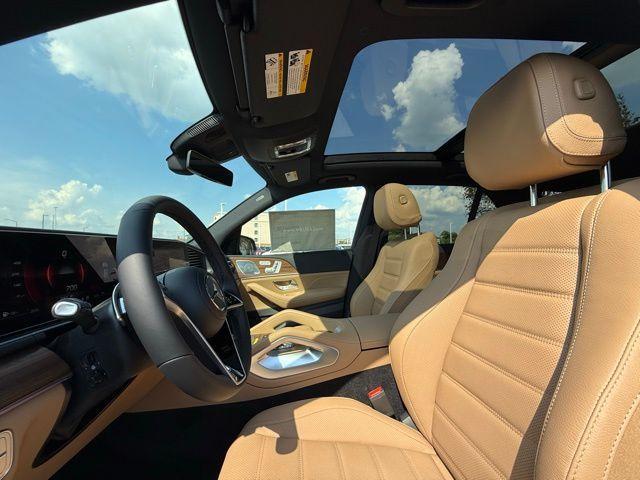 new 2025 Mercedes-Benz GLE 450 car, priced at $88,265