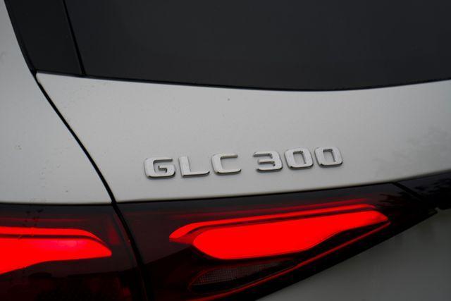 new 2026 Mercedes-Benz GLC 300 car, priced at $61,320