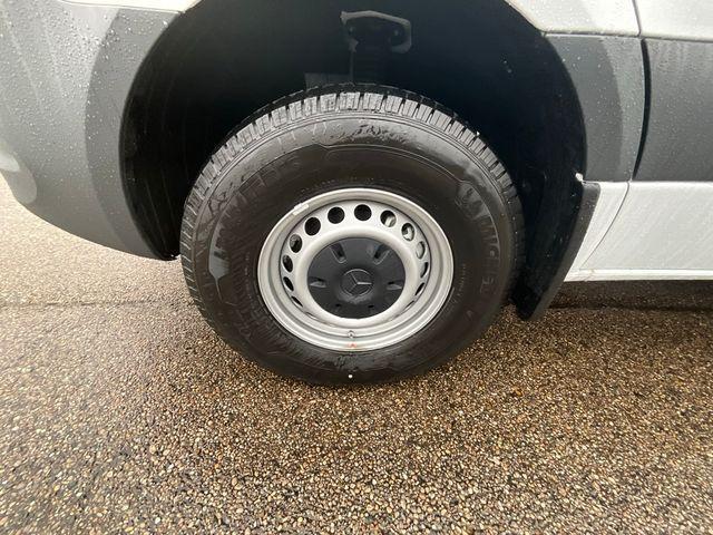 new 2024 Mercedes-Benz Sprinter 2500 car